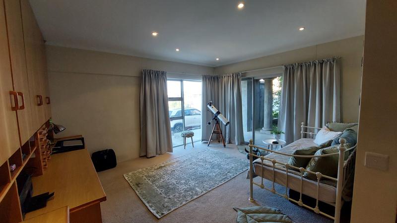 6 Bedroom Property for Sale in Door De Kraal Western Cape
